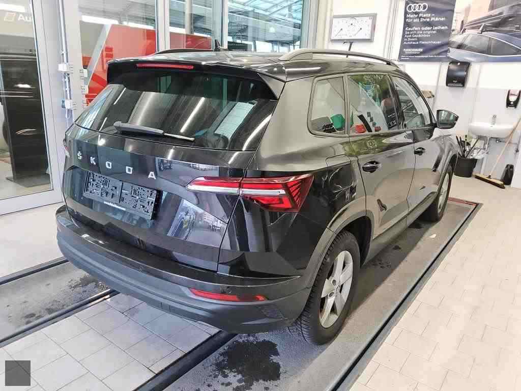 Slika vozila &Scaron;KODA KAROQ