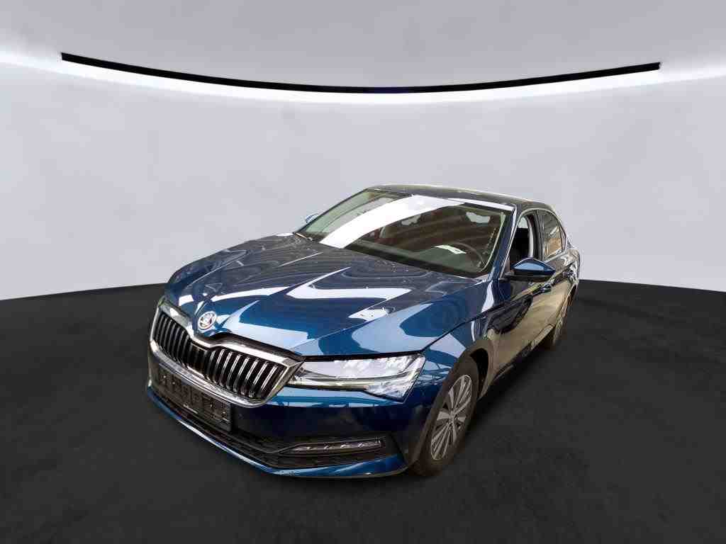 Slika vozila &Scaron;KODA Superb