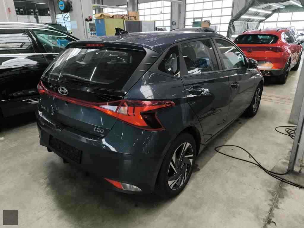 Slika vozila HYUNDAI i20