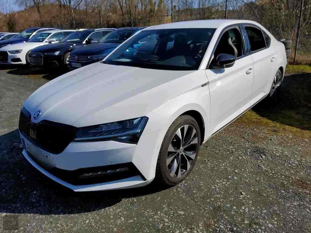 Slika vozila &Scaron;KODA Superb