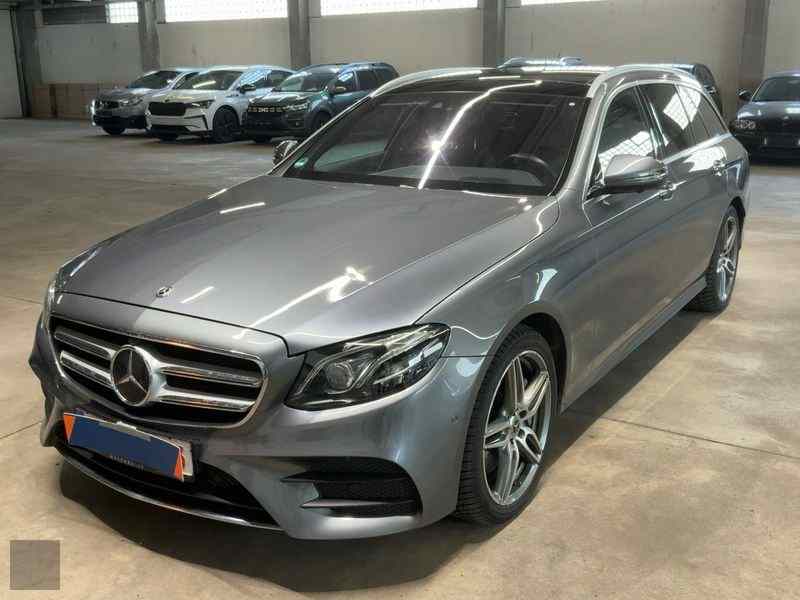 Slika vozila MERCEDES-BENZ E-Class