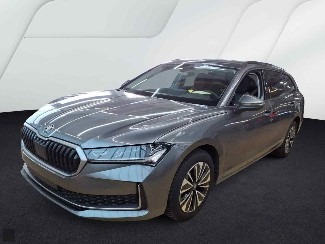 Slika vozila &Scaron;KODA Superb