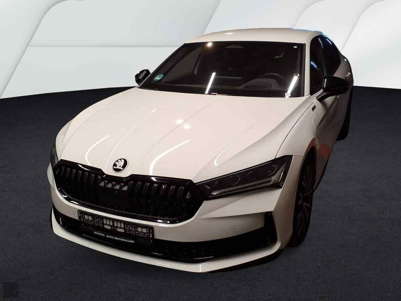 Slika vozila &Scaron;KODA Superb