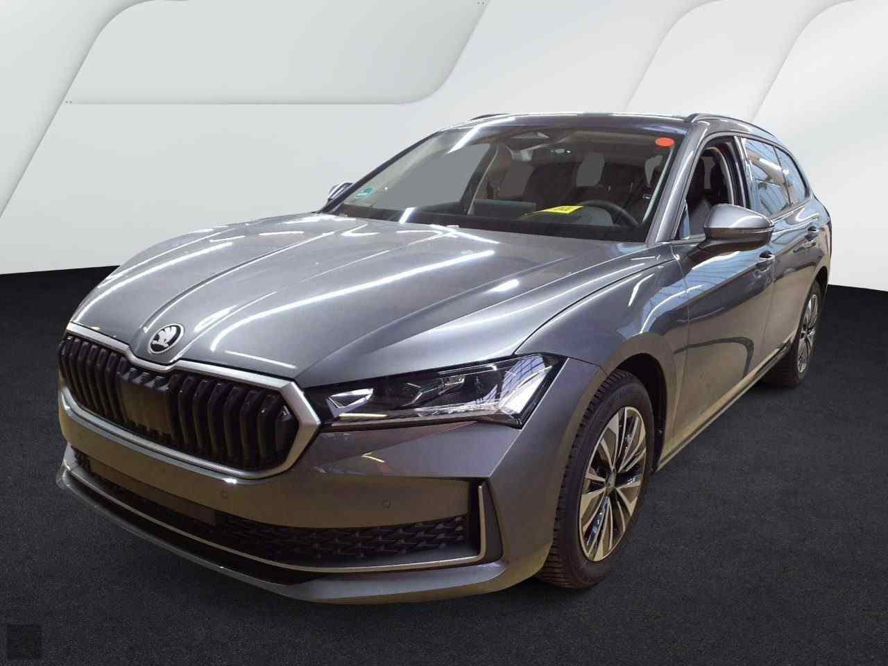 Slika vozila &Scaron;KODA Superb