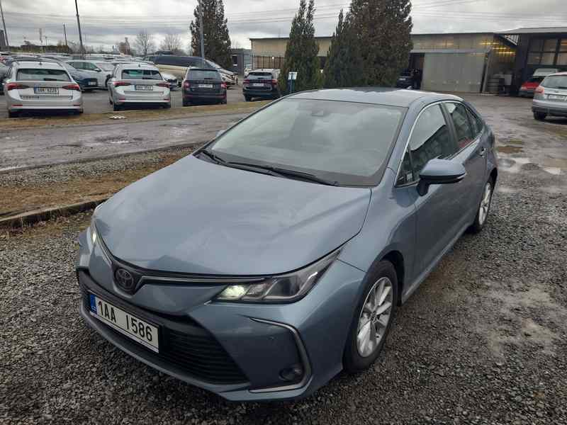 Slika vozila TOYOTA Corolla