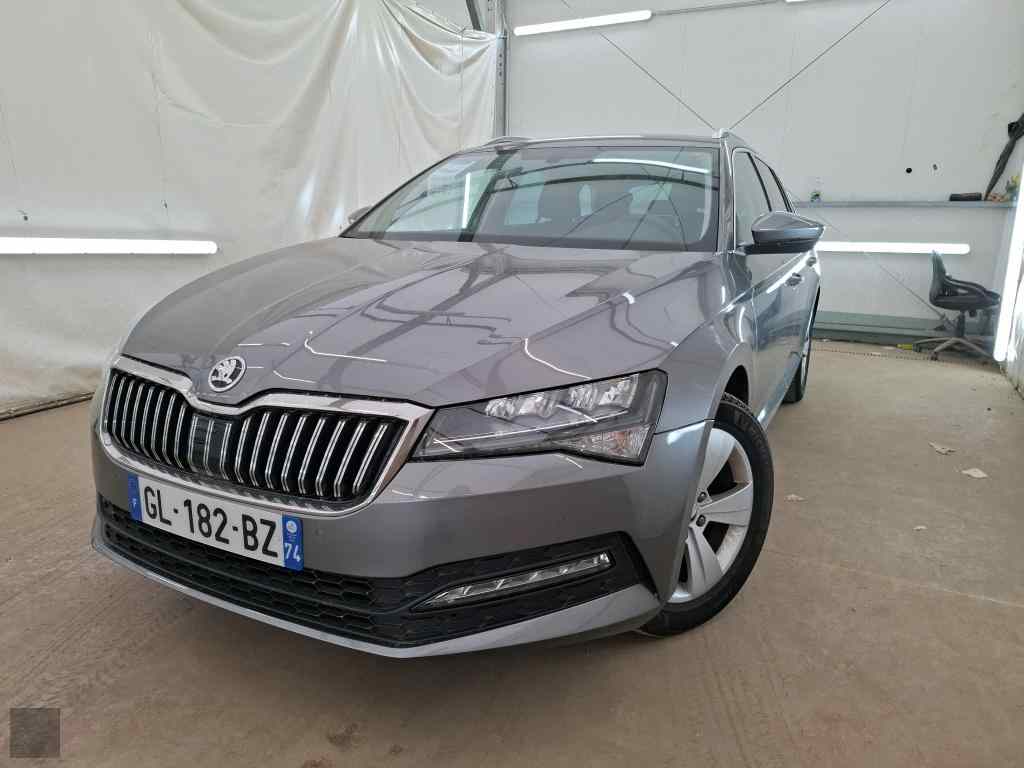 Slika vozila &Scaron;KODA Superb