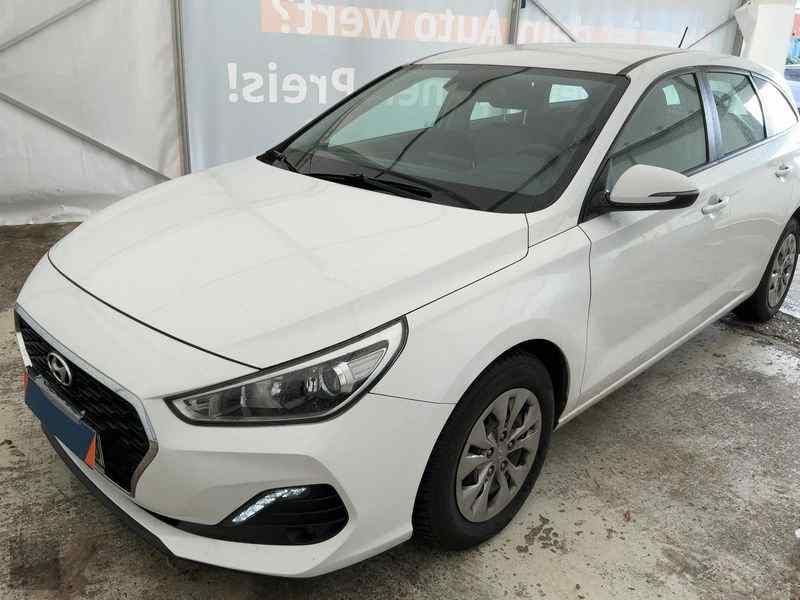 Slika vozila HYUNDAI i30