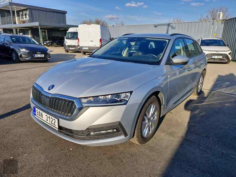 Slika vozila &Scaron;KODA Octavia