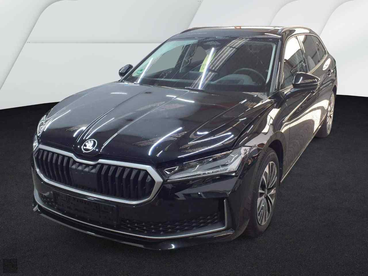 Slika vozila &Scaron;KODA Superb