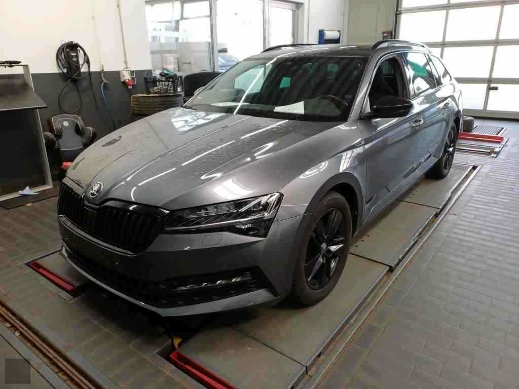 Slika vozila &Scaron;KODA Superb