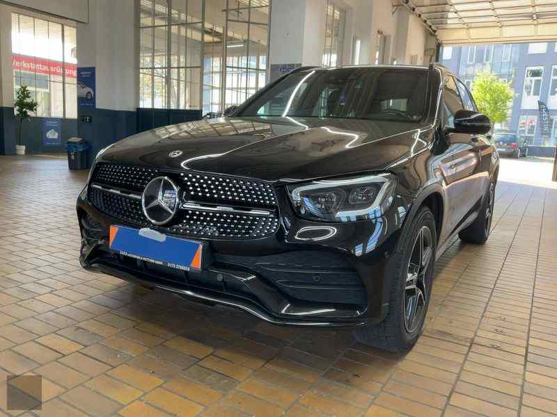 J&aacute;rmű k&eacute;p MERCEDES-BENZ GLC-Class