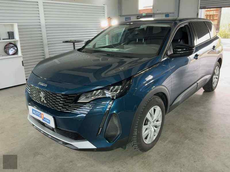 J&aacute;rmű k&eacute;p PEUGEOT 5008