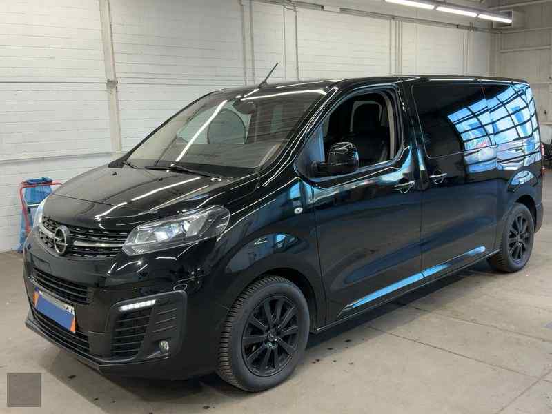 J&aacute;rmű k&eacute;p OPEL Zafira
