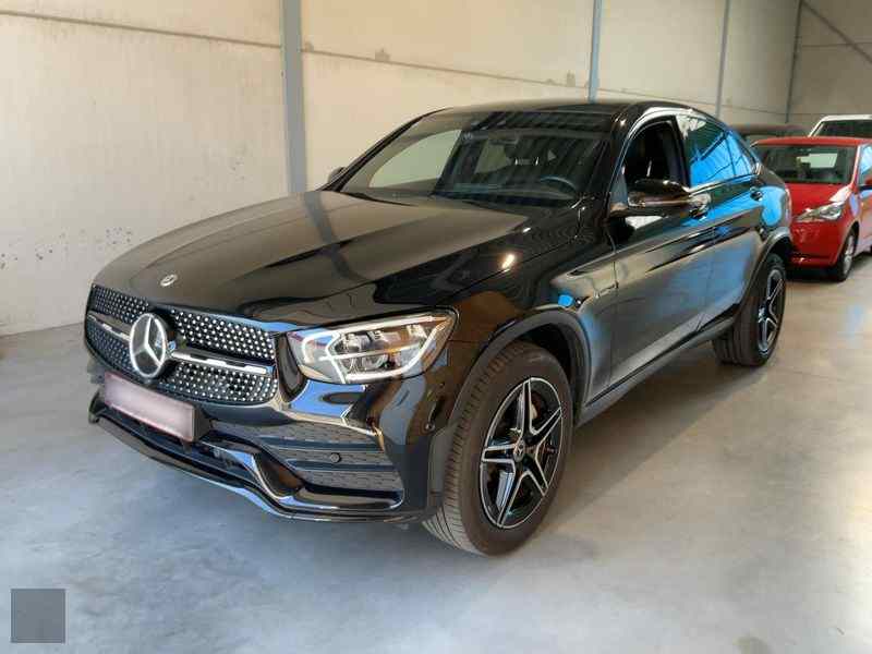 J&aacute;rmű k&eacute;p MERCEDES-BENZ GLC-Class