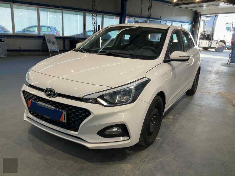 J&aacute;rmű k&eacute;p HYUNDAI i20