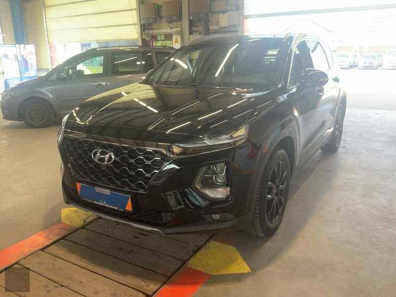 J&aacute;rmű k&eacute;p HYUNDAI Santa Fe