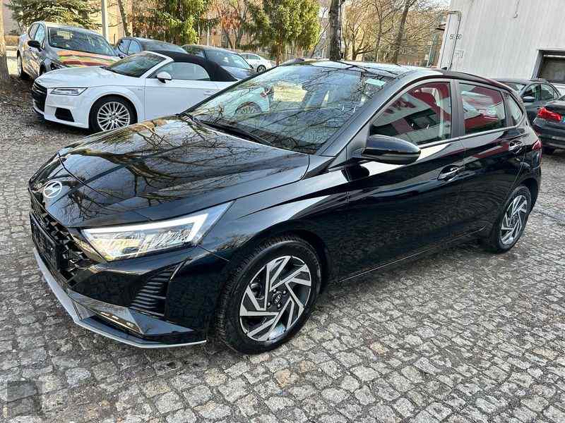 Slika vozila HYUNDAI i20