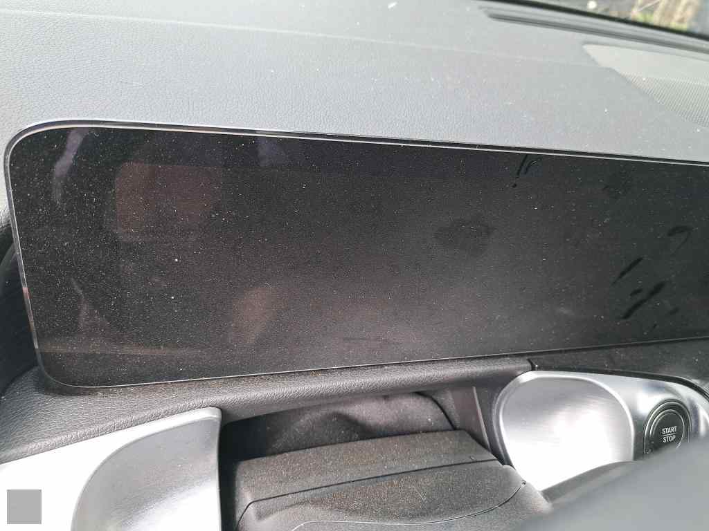 Slika vozila MERCEDES-BENZ EQB
