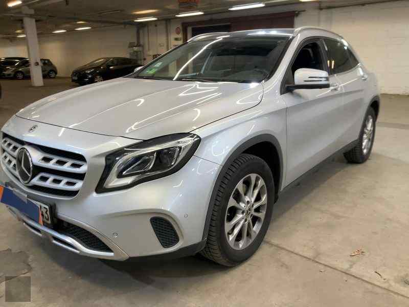 Slika vozila MERCEDES-BENZ GLA-Class