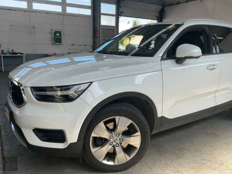 Slika vozila VOLVO C40