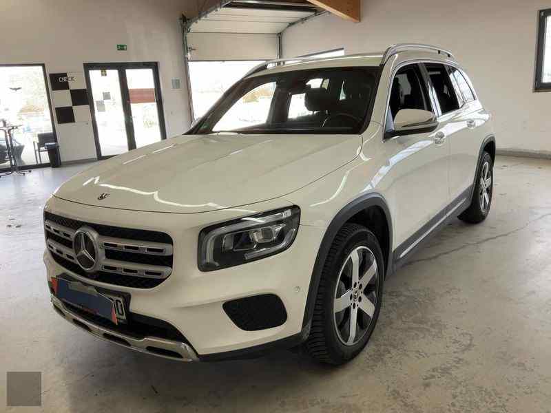 Slika vozila MERCEDES-BENZ GLB-Class