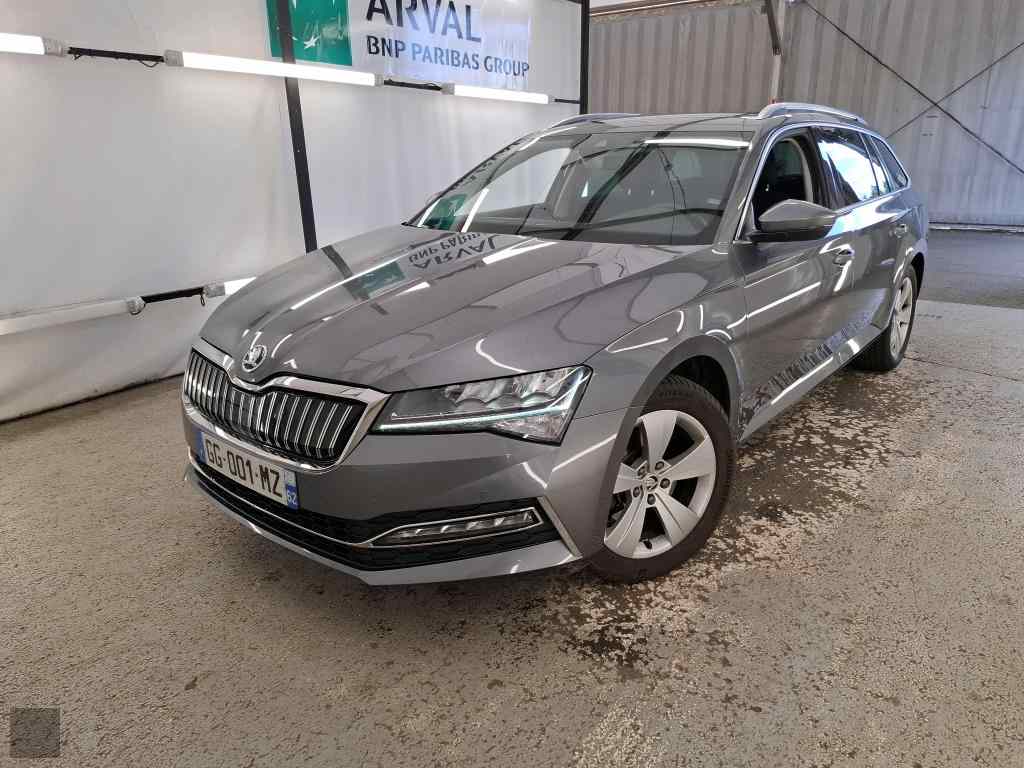 Slika vozila &Scaron;KODA Superb