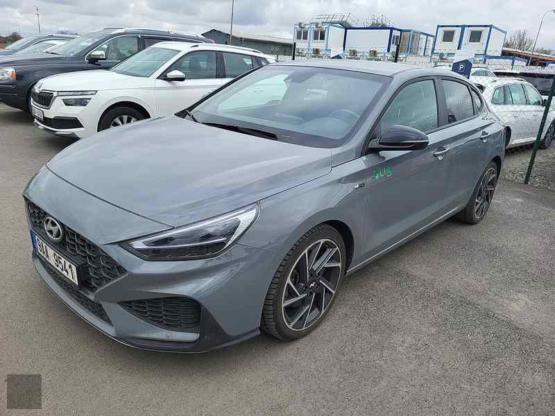 Slika vozila HYUNDAI i30