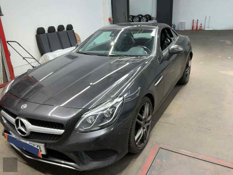 Slika vozila MERCEDES-BENZ SLC-Class
