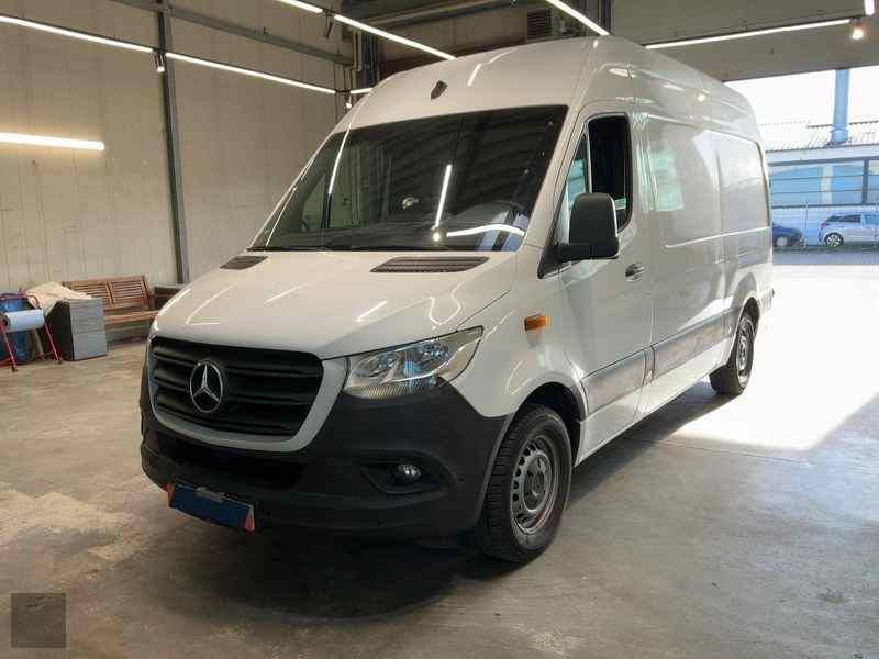 Slika vozila MERCEDES-BENZ T-Class