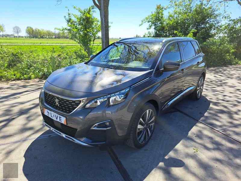 Slika vozila PEUGEOT 5008