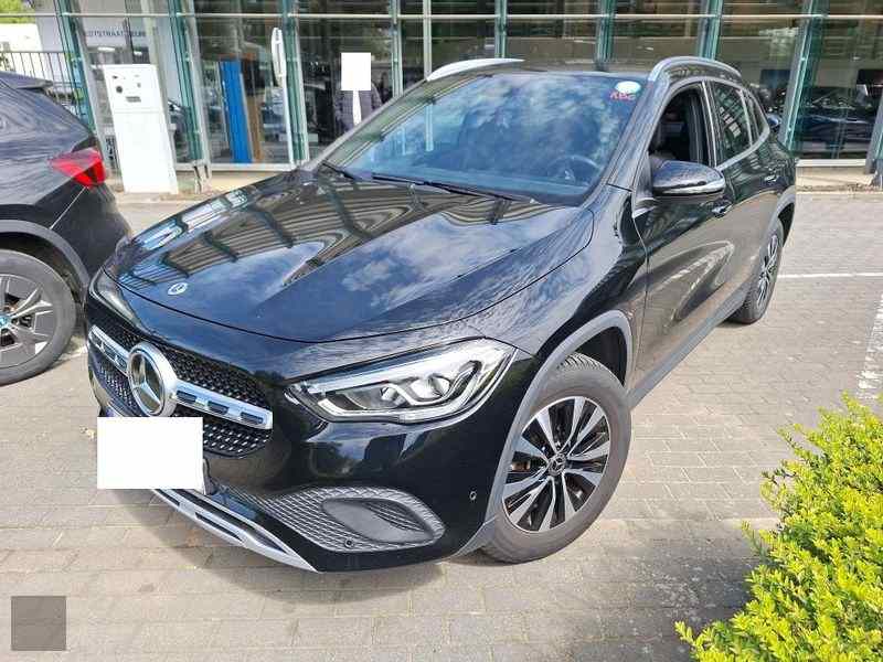 Slika vozila MERCEDES-BENZ GLA-Class
