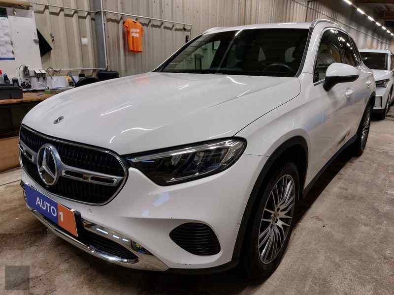 Slika vozila MERCEDES-BENZ GLC-Class