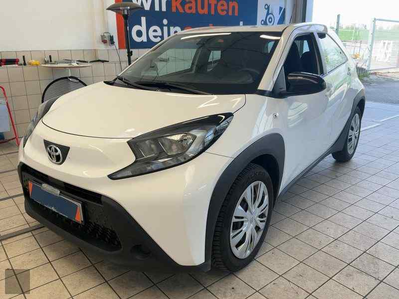 Slika vozila TOYOTA Aygo X