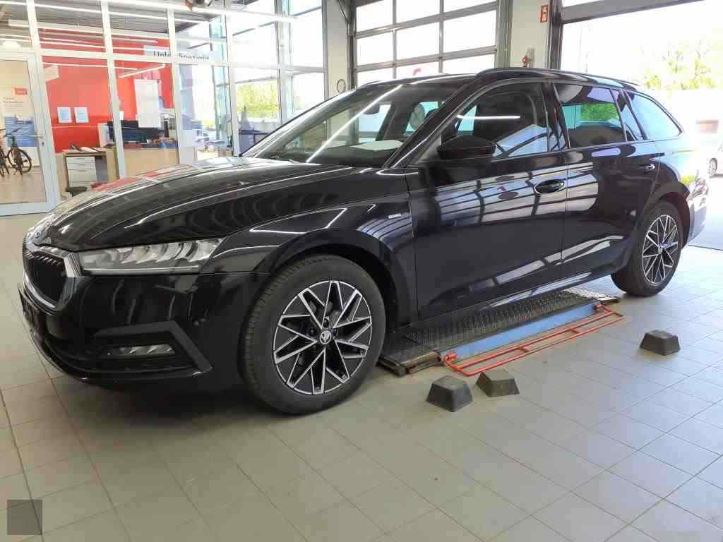 Slika vozila &Scaron;KODA Octavia