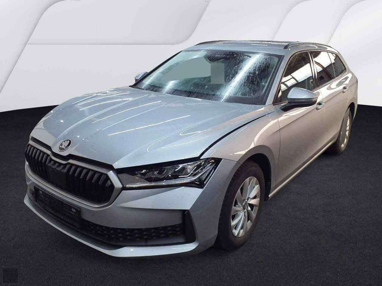 Slika vozila &Scaron;KODA Superb