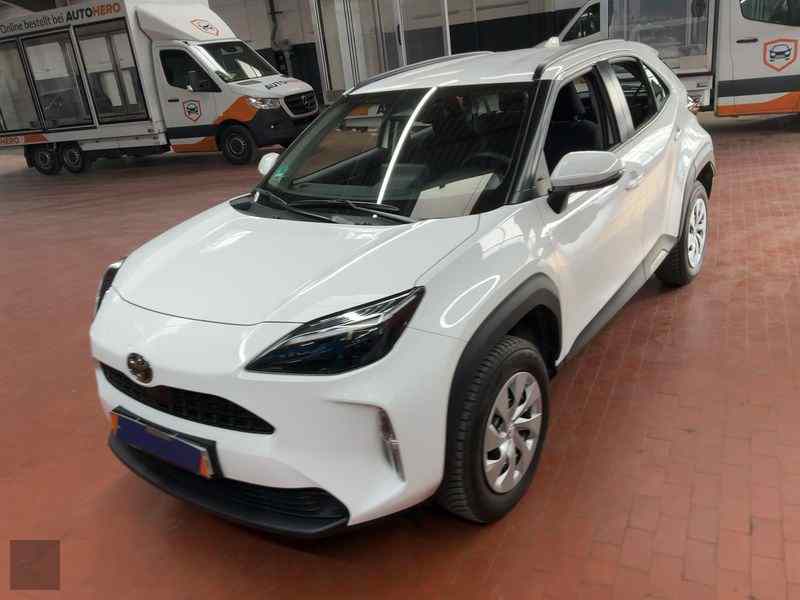 Slika vozila TOYOTA Yaris Cross