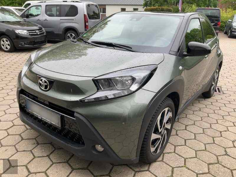 Slika vozila TOYOTA Aygo X