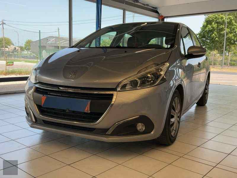 Slika vozila PEUGEOT 208