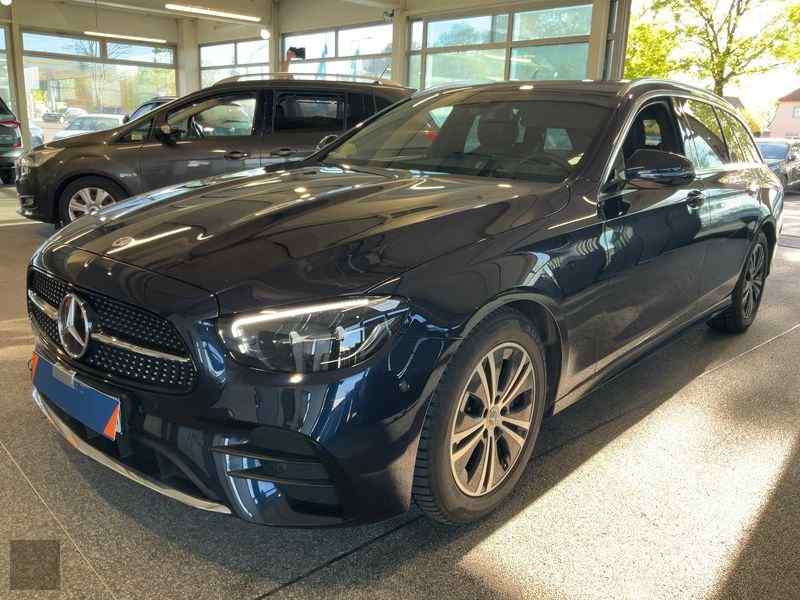 Slika vozila MERCEDES-BENZ E-Class