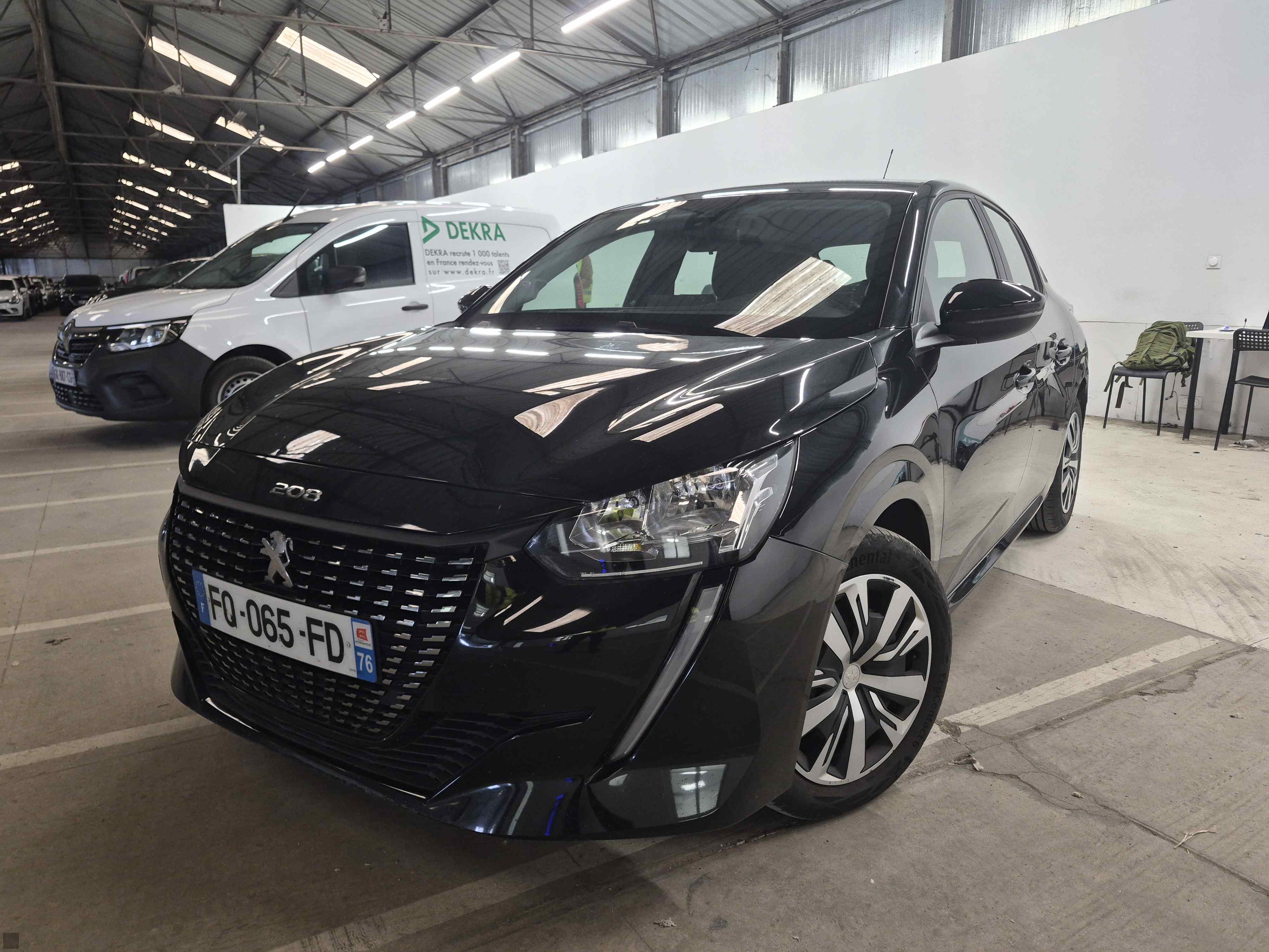Slika vozila PEUGEOT 208