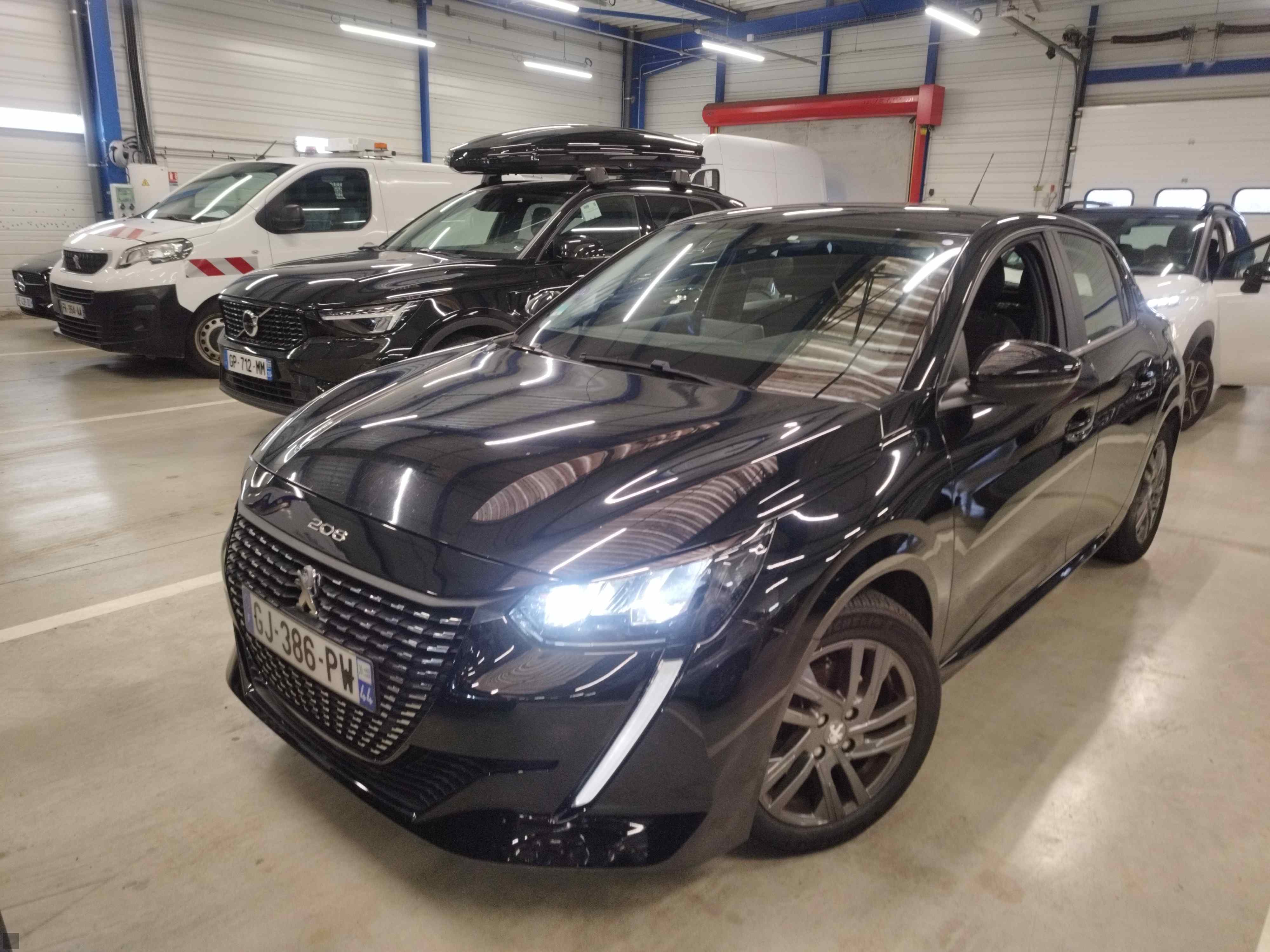 Slika vozila PEUGEOT 208