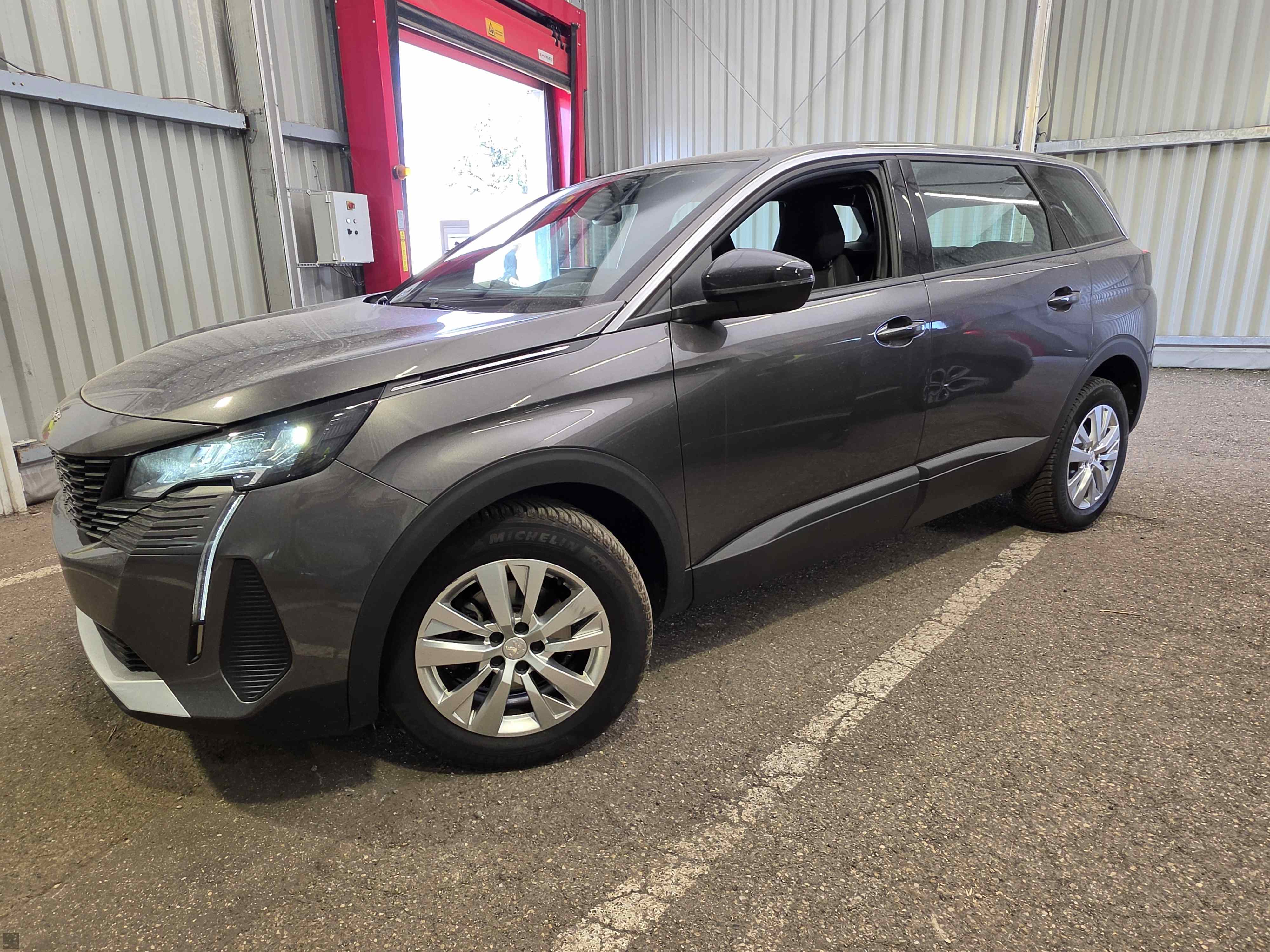 Slika vozila PEUGEOT 5008