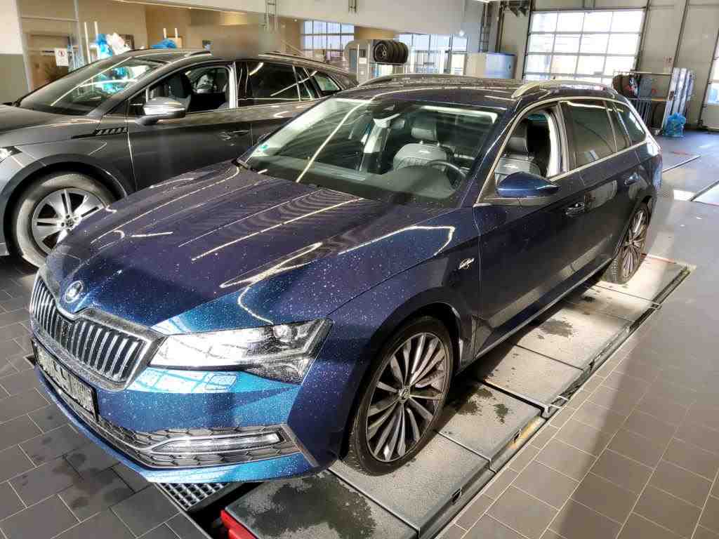 Slika vozila &Scaron;KODA Superb