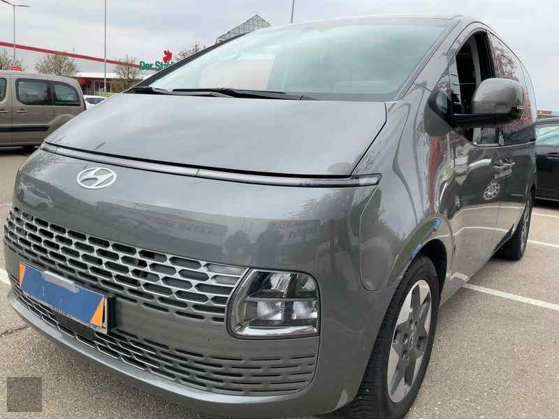 Slika vozila HYUNDAI Staria