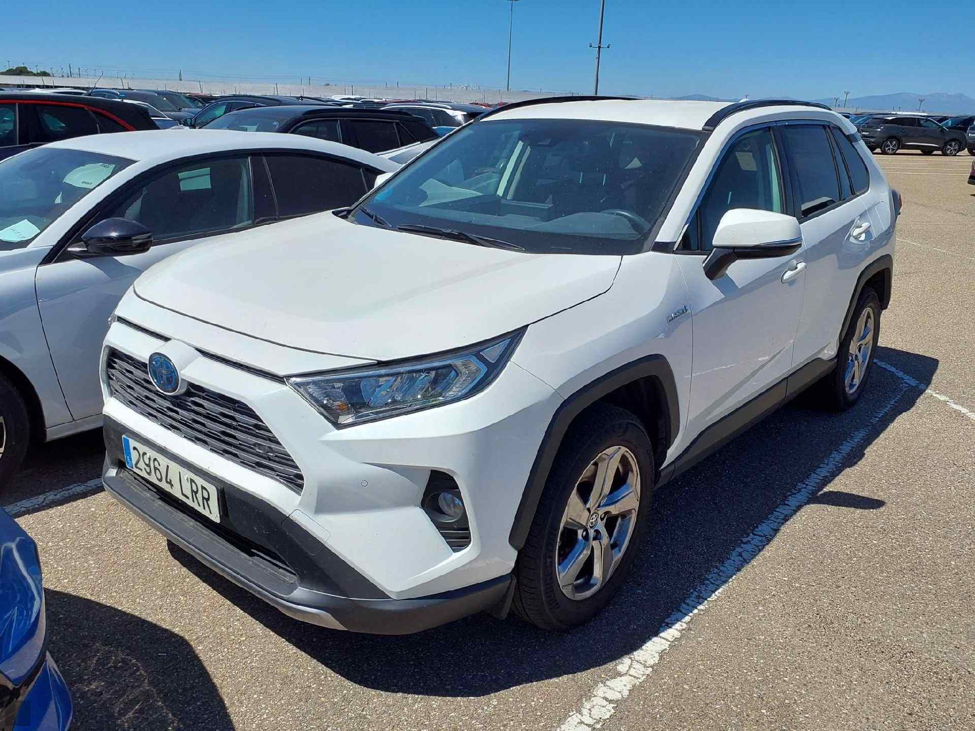 Slika vozila TOYOTA RAV4