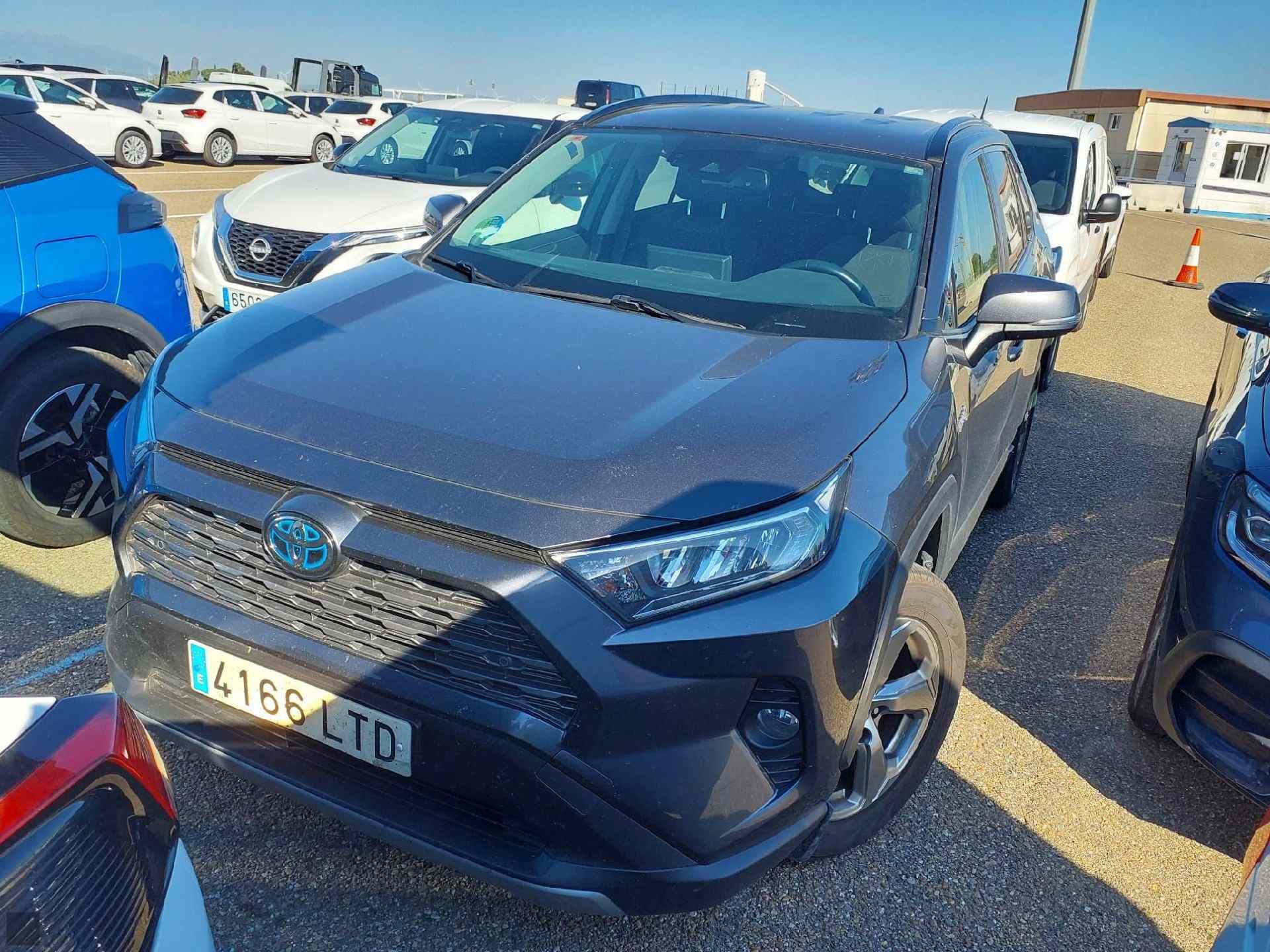 Slika vozila TOYOTA RAV4
