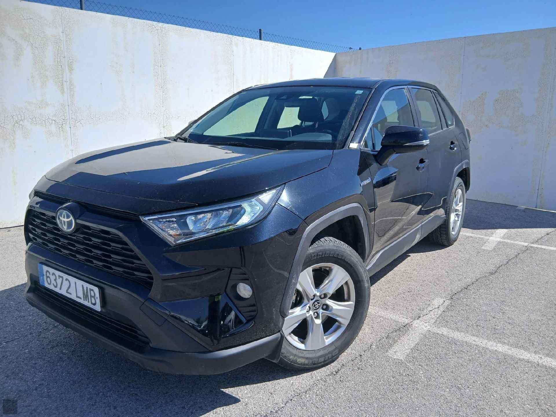 Slika vozila TOYOTA RAV4