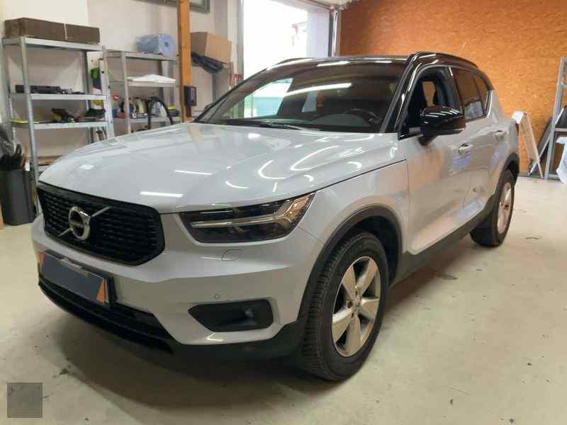 Slika vozila VOLVO C40