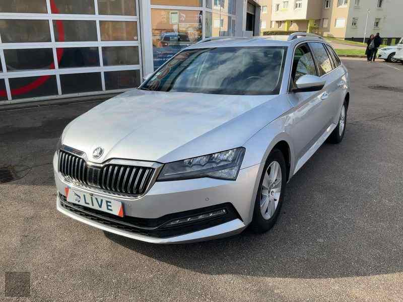 Slika vozila &Scaron;KODA Superb
