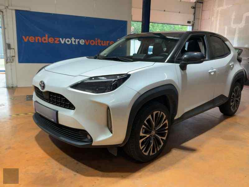 Slika vozila TOYOTA Yaris Cross